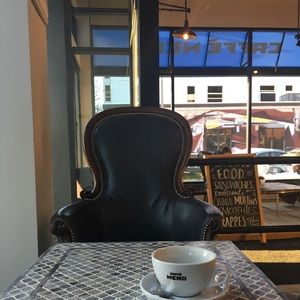 Meet your Posher, Victoria